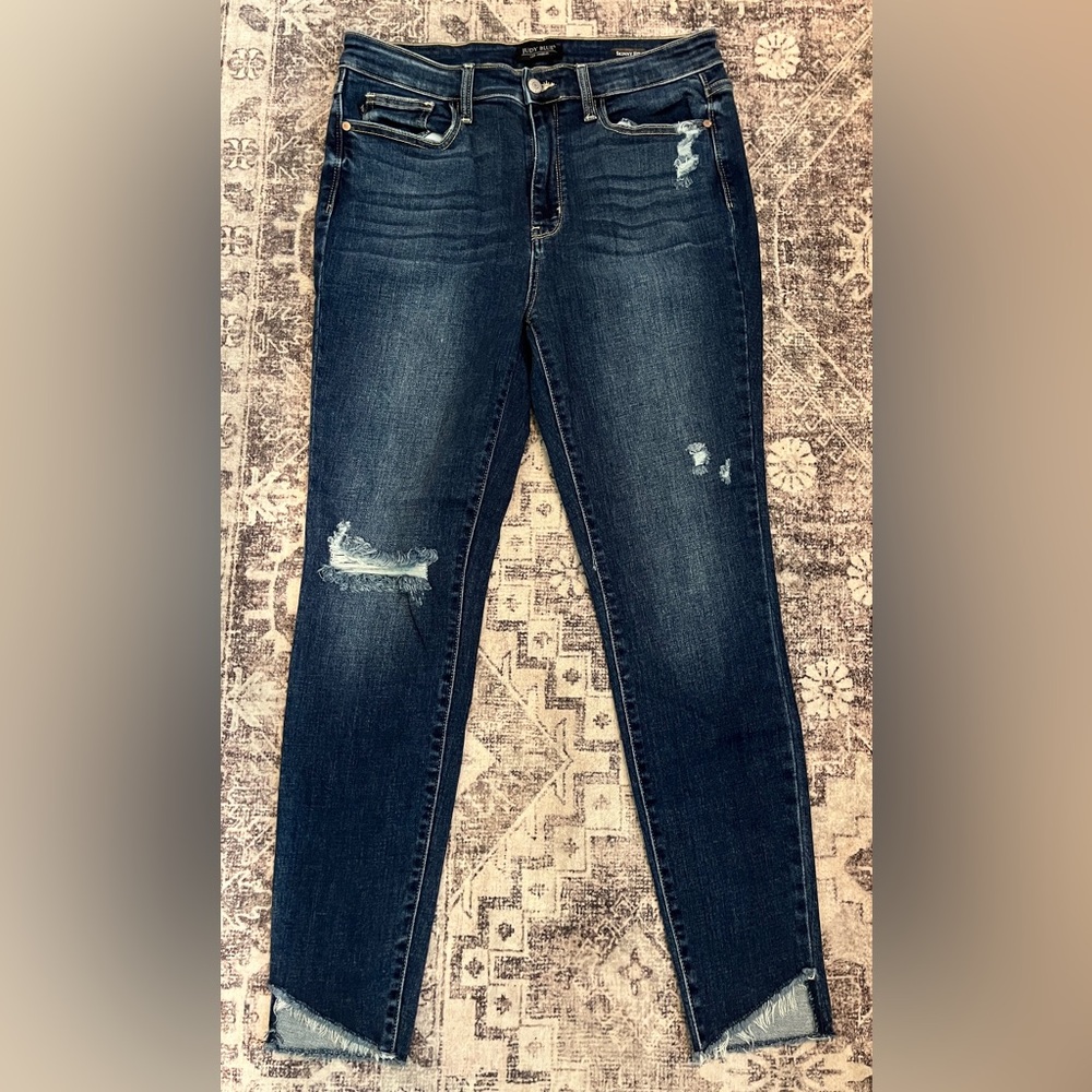 Judy Blue Skinny Fit Jeans